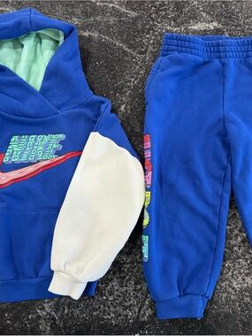 Nike Boys Royal Blue Jogger Sweatpants with Side Graphics